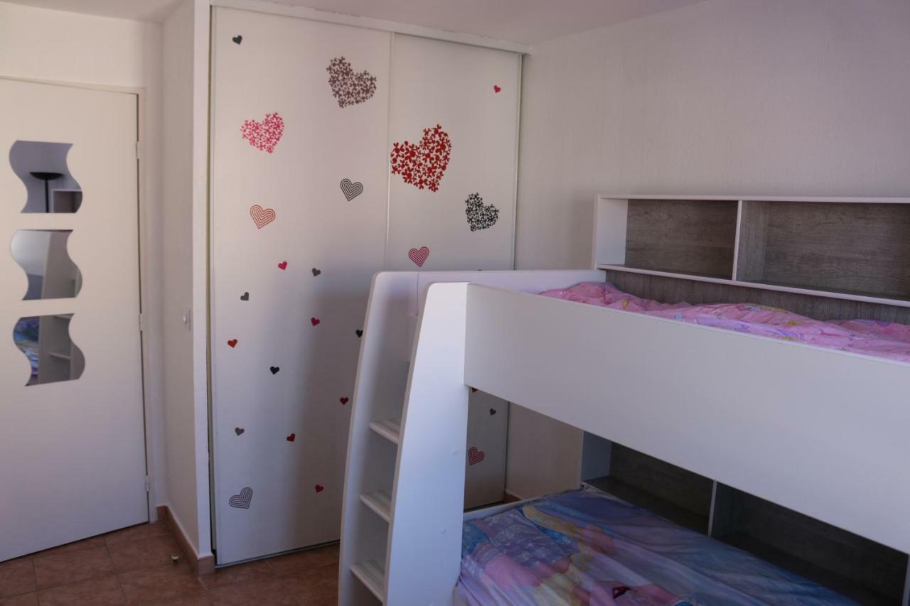 Coeur de FREJUS, Appartement 3 pièces climatisé avec piscine, terrasse, barbecue Exterior foto